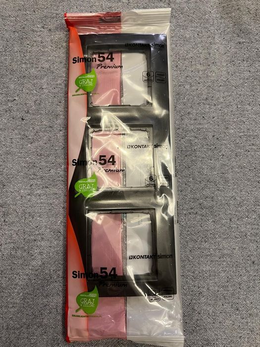 Zestaw ramek, przełączników, kontaktów Simon 54 antracyt