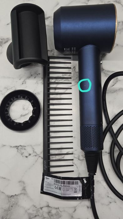 Фен Dyson supersonic 1 в 1