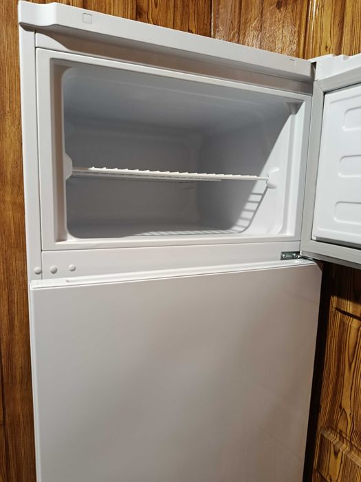 Продам Холодильник Beko RDSA280K20W.