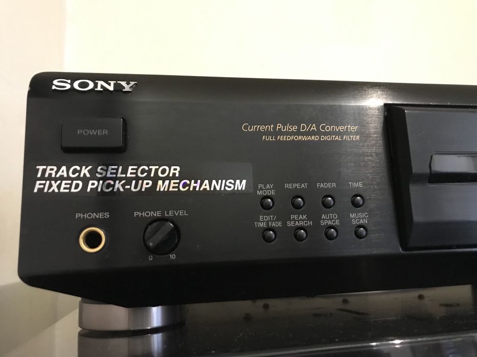 Leitor CD Sony CDP-XE900