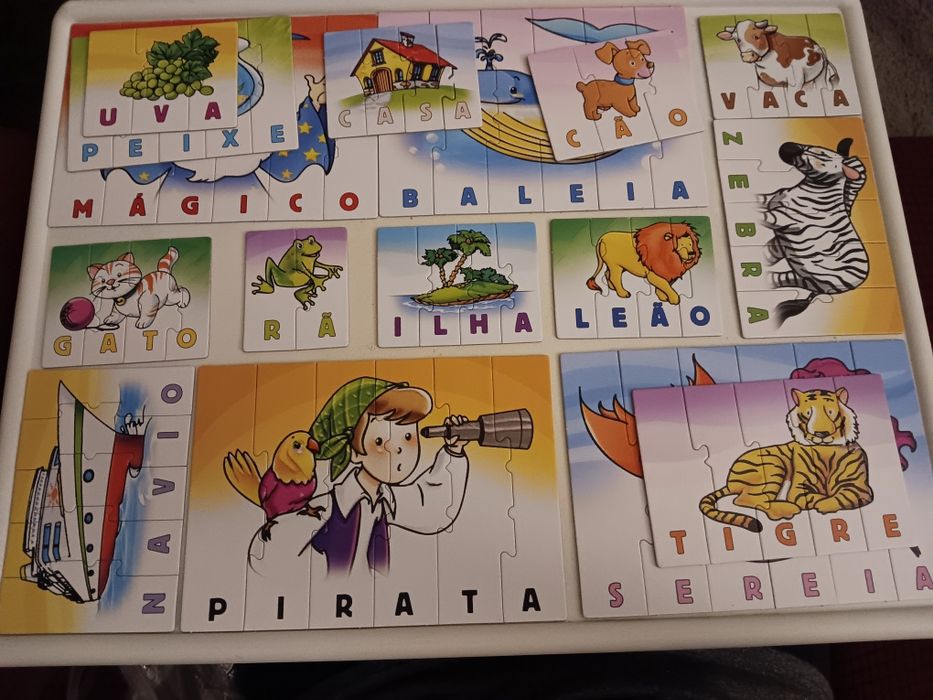 Puzzle Infantil - Primeiras Palavras Clementoni