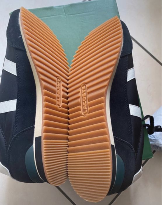 Lacoste, tamanho 40
