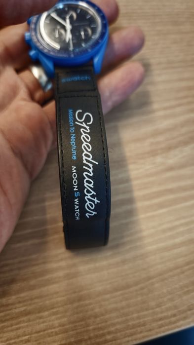 Swatch x Omega MoonSwatch – Mission to Neptune | Muito Bom Estado