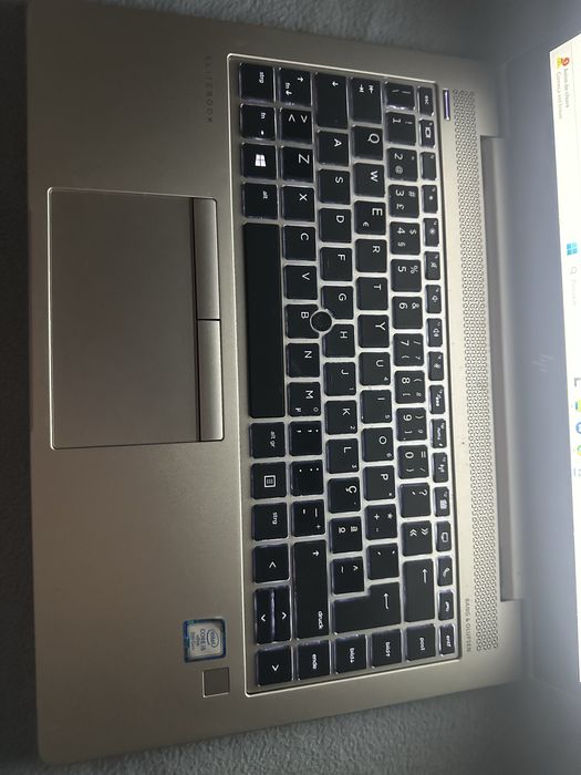 Portátil HP EliteBook 840 G6 – Windows 11 Pro  Venda Urgente.