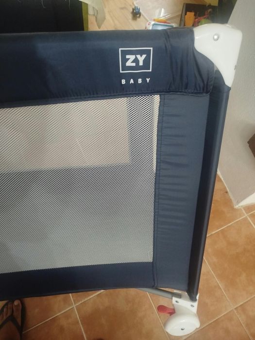 Berço de viagem para bebé + Extras