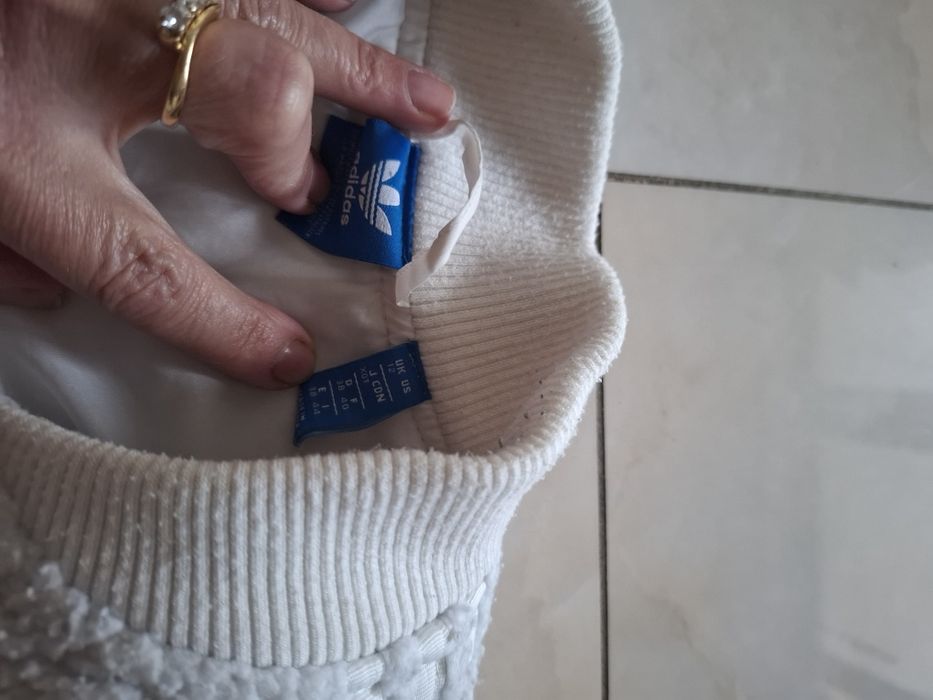 Kurtka Adidas ze sztucznego misia M/ L