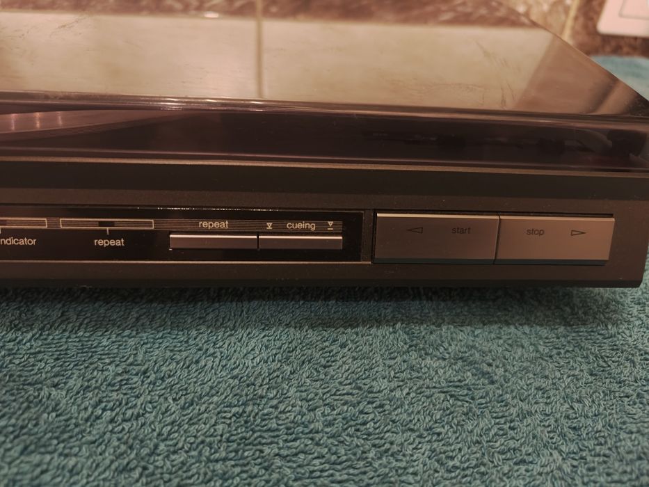 Gramofon Technics SL-L20