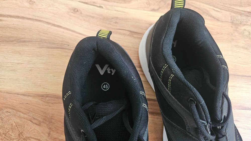 Adidasy Męskie rozmiar 45 Okazja