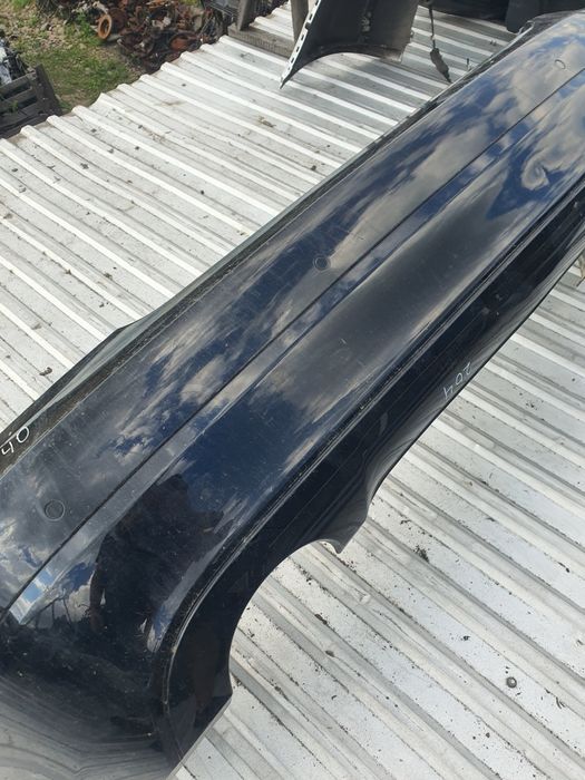 Бампер задній w204 c-class c220 c250 седан колір 040