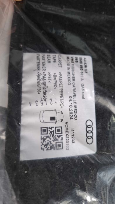 Dywaniki welurowe Audi OEM oryginalne Audi Q5 3gen 2025-, warte 900 PLN