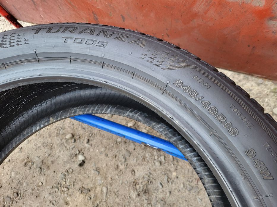 245/40/19 R19 Bridgestone Turanza T005 2шт ціна за 1шт шини