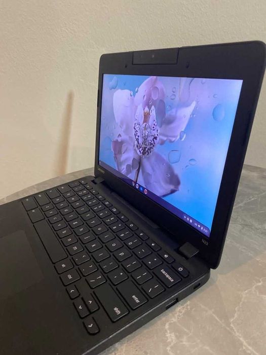 IBM  lenovo 4 rdzenie 4 gb ram