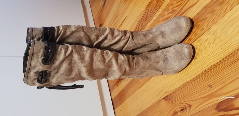Nowe Kozaki zamszowe 38