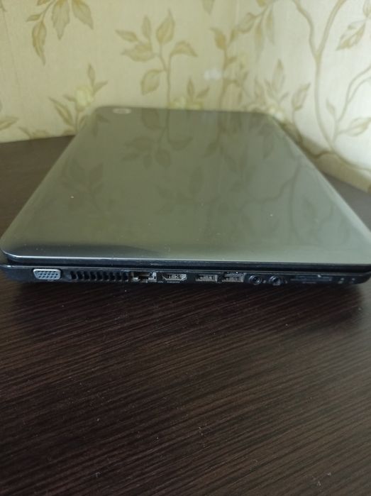 Робочий ноутбук HP Pavilion g6-1323sr  A4-3305M/4Gb/500Gb
