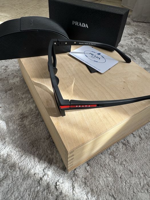Окуляри чоловічі Prada