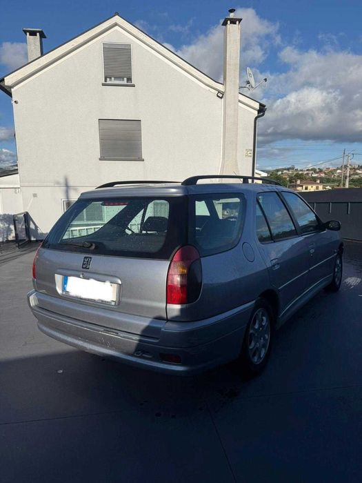 PEUGEOT 306 1.4 SW — photo 4