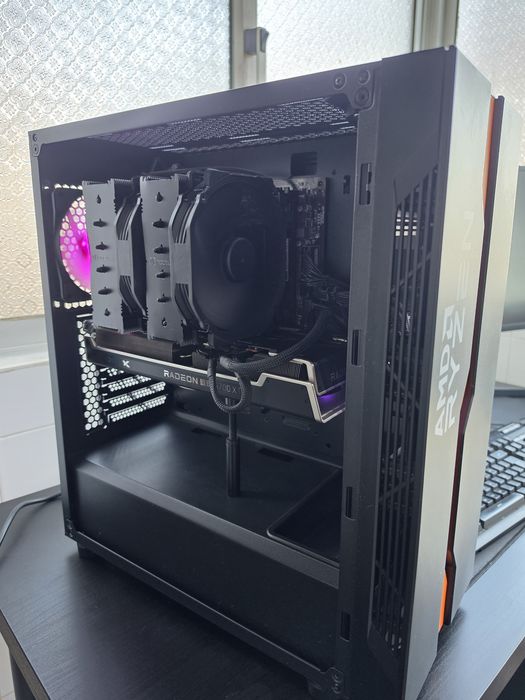 PC Gaming Ryzen 5 3600 + RX 6700 XT