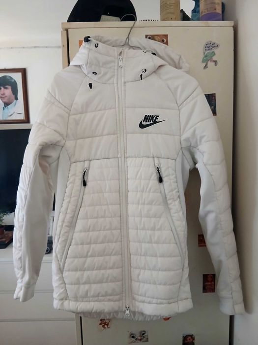 Casaco da Nike novo tamanho XS