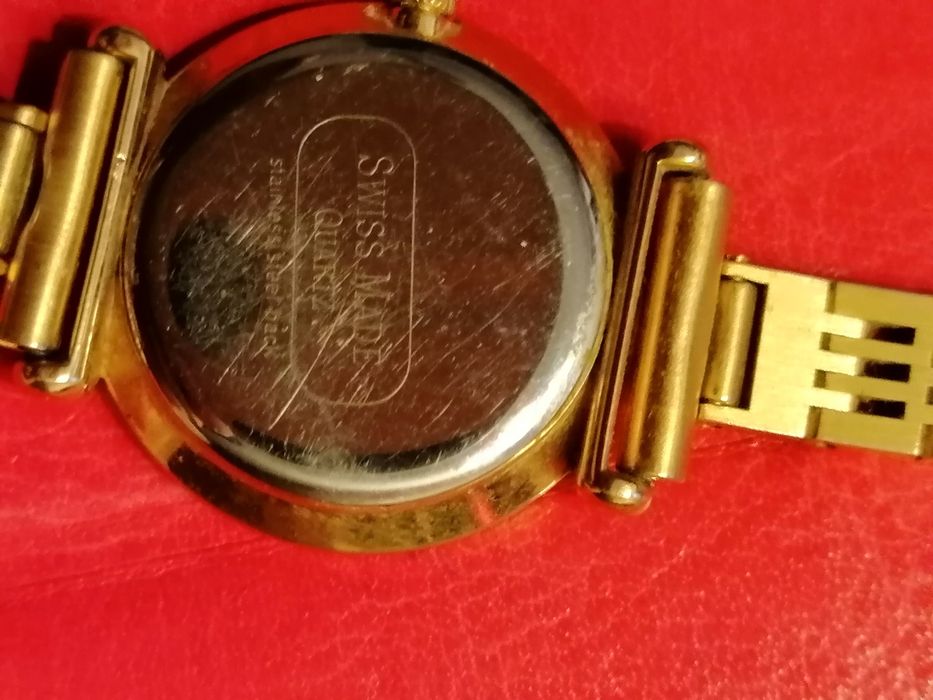 2 relógios comprados na Suíça