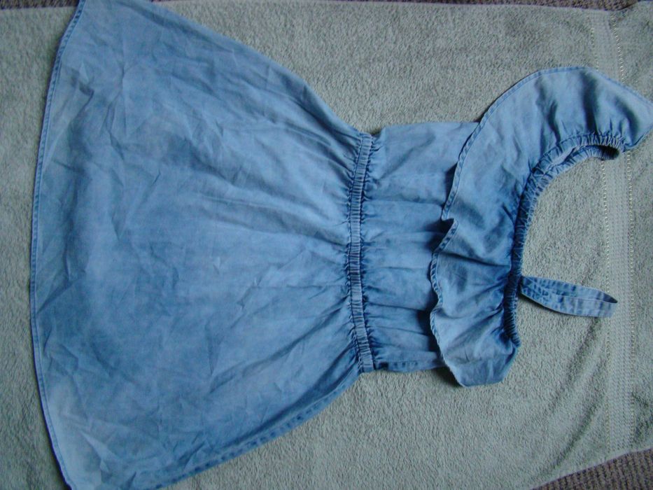 Sukienka i spodium 146