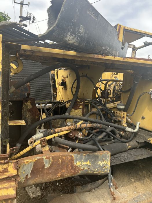 Экскаватор CAT325BL