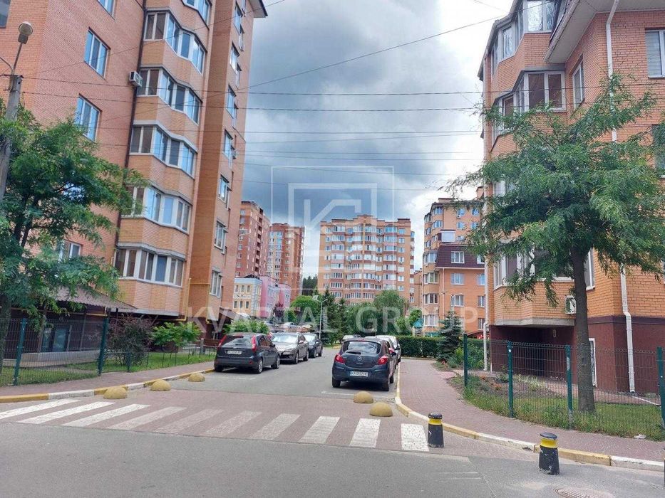 Apartment in Irpin, Buchanskyy rayon - View 2
