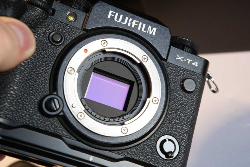 Aparat cyfrowy Fujifilm X-T4 + GRIP SmallRig