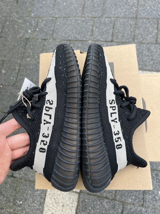 Adidas Yeezy Boost 350 V2 Oreo sneakersy czarne białe 37 1/3