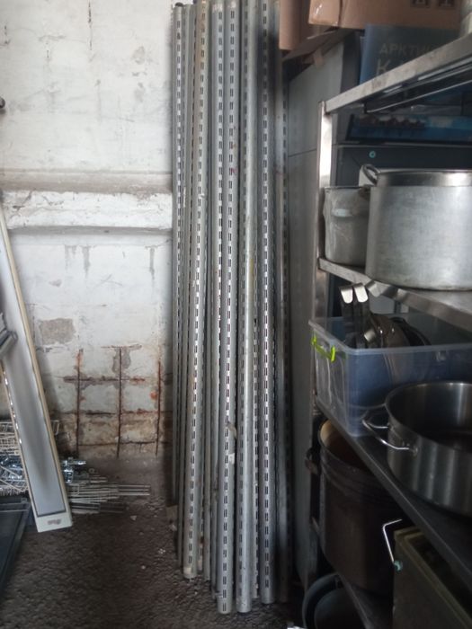 Стойки. Стеллажи