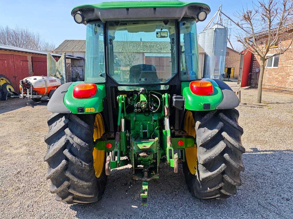 Ciągnik John Deere 5620 Cena brutto