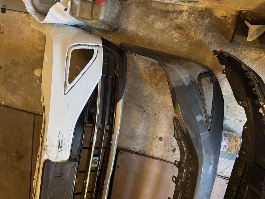 VW Tiguan 2021-2023 бампер /  можна по елементах