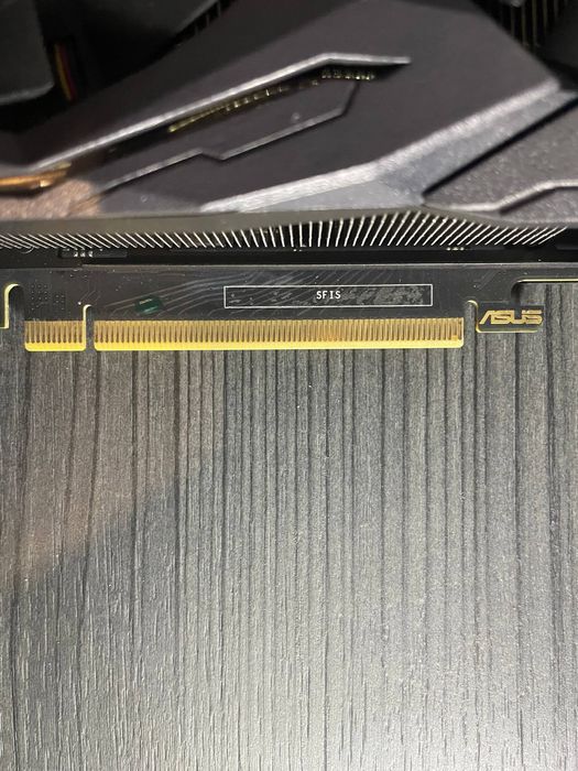 Продам видеокарту ASUS ROG STRIX GeForce RTX 2070 8GB GDDR6