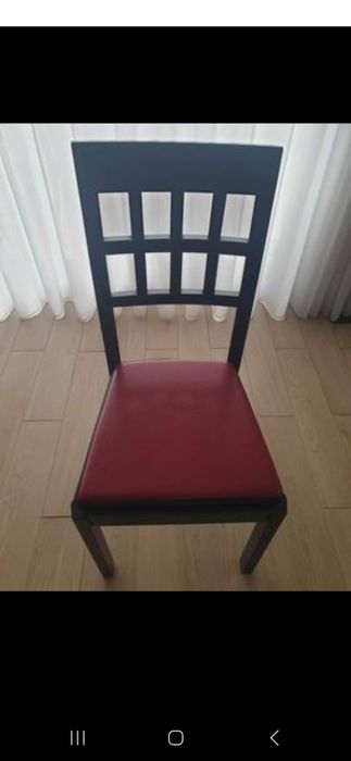 Mesa de refeição + cadeiras