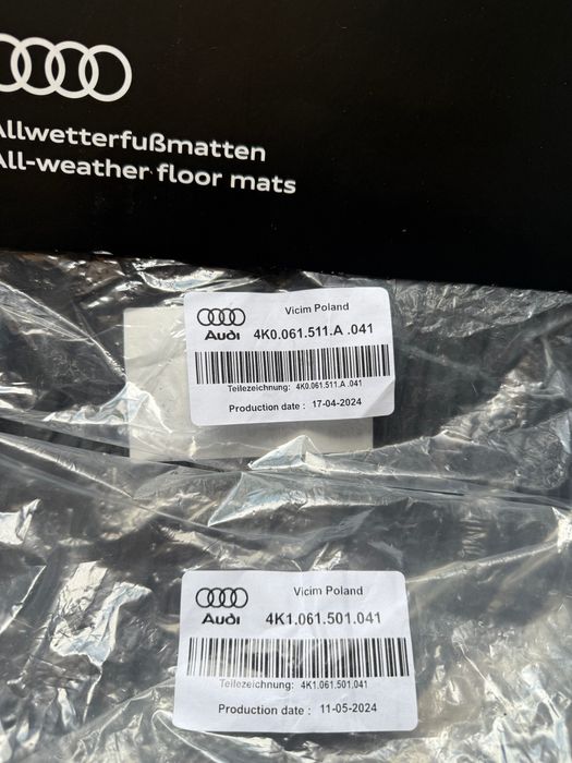 Dywaniki gumowe i mata bagażnika oryginalne Audi A6 C8 sedan