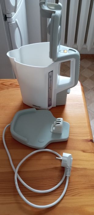 Czajnik bezprzewodowy Satellite 1,7 litra 2200 Watt 1997 rok NOWY