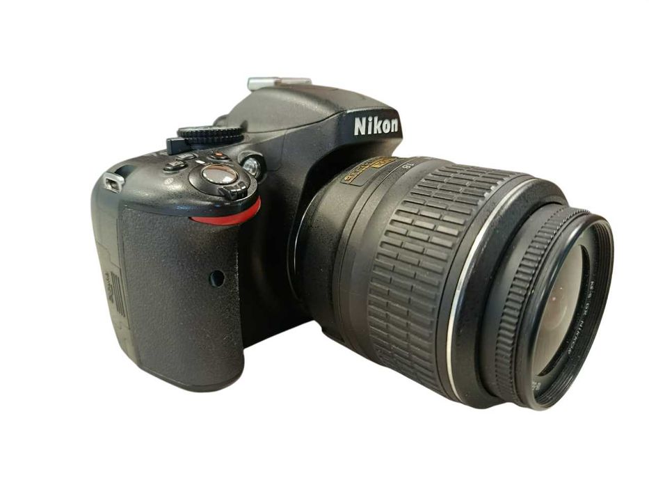 Lustrzanka Nikon D5100 korpus + obiektyw