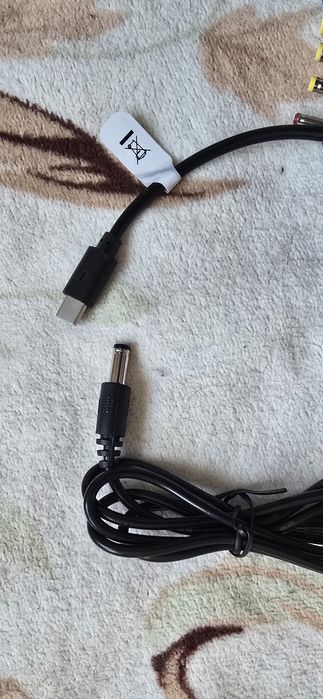 Продам кабель живлення роутера або зарядки ноутбука від повербанку.