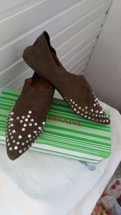 Туфли, балетки новые и б\у в состоянии новых.