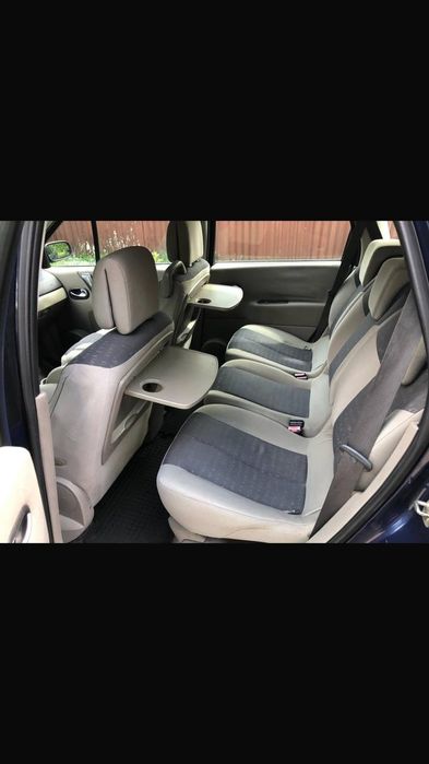 Срочно!!! Продам Renault Megane Scenic 2005