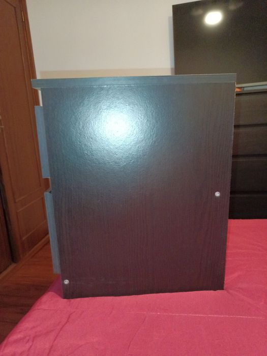Mesa de cabeceira IKEA