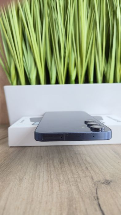 Samsung A55 8/256Gb, Офіційний