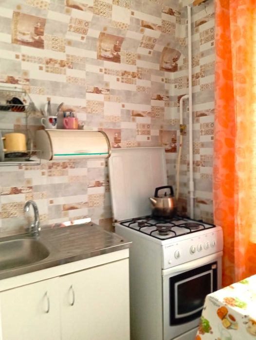 Гостінка 3ПОВ. ГАЗПЛИТА Оболонський пр.14Ж м Оболонь пішки 10 хвилин!