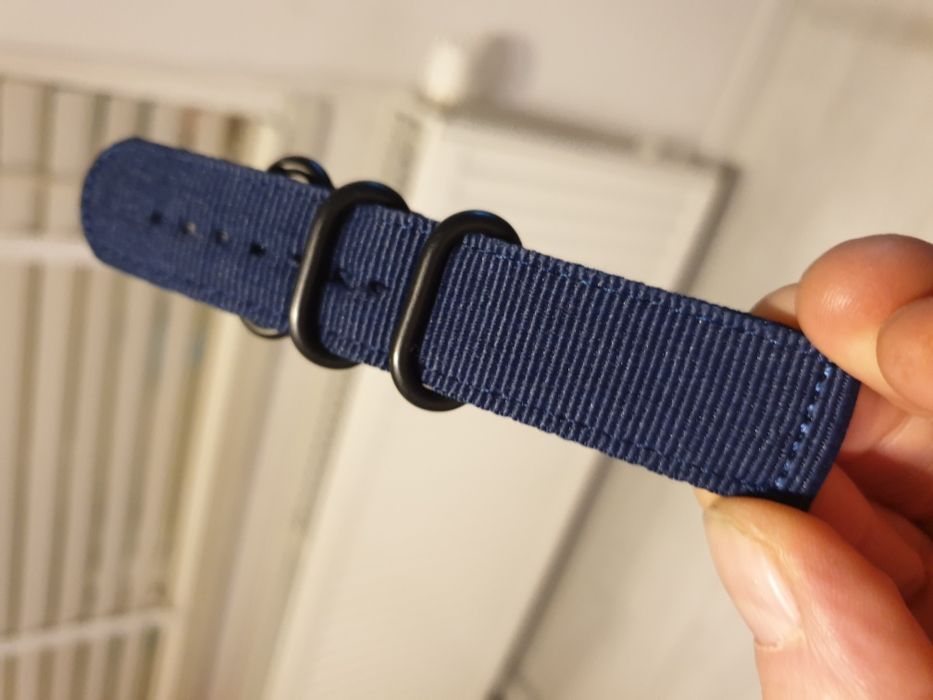 Pasek NATO rozmiar 22 mm nylon gruby