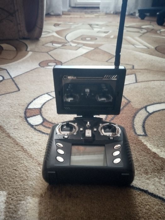 Пульт для квадокоптера