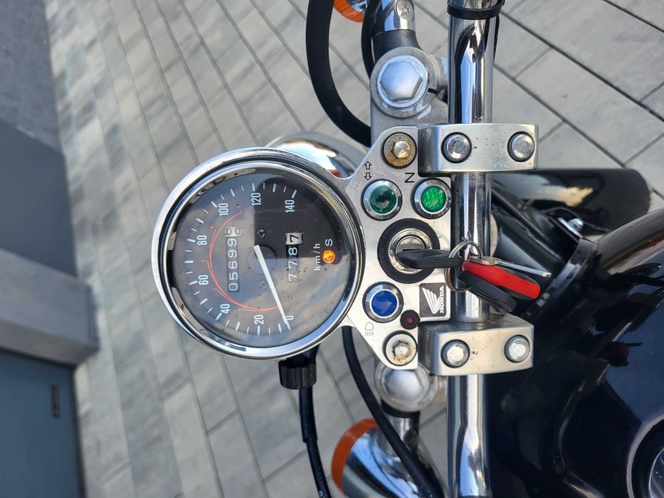 Honda Rebel 125 malutki przebieg nie całe 6 tys kilomerów