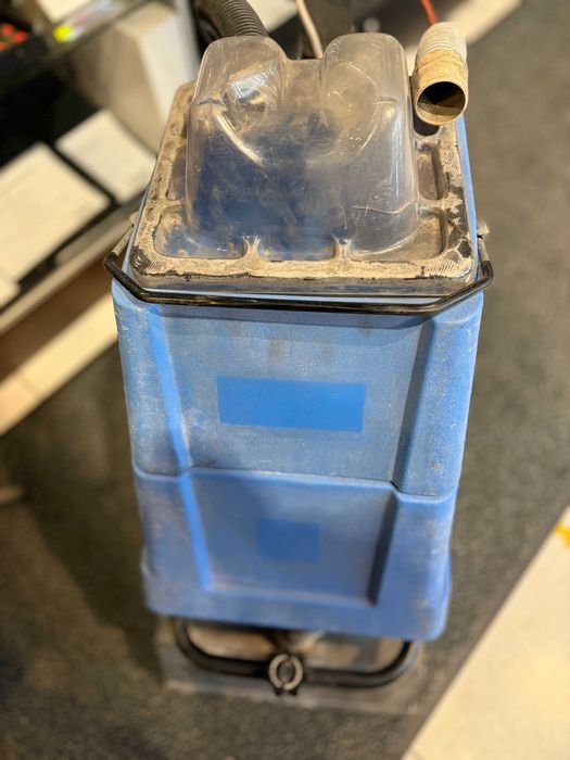 Odkurzacz do prania wykładzin i tapicerki Henkel TW000800