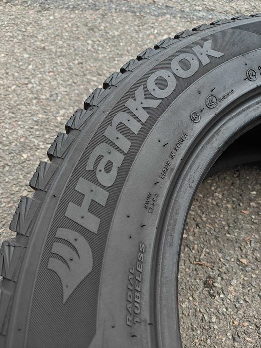 4шт R17 225 65 шини зимові Hankook Winter I*cept X агресивні Корея