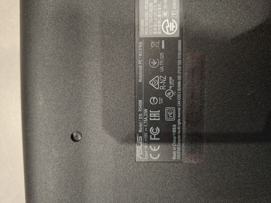 Asus R540M na części