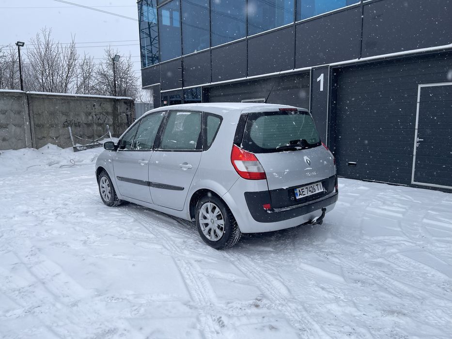 Продам хороший автомобиль