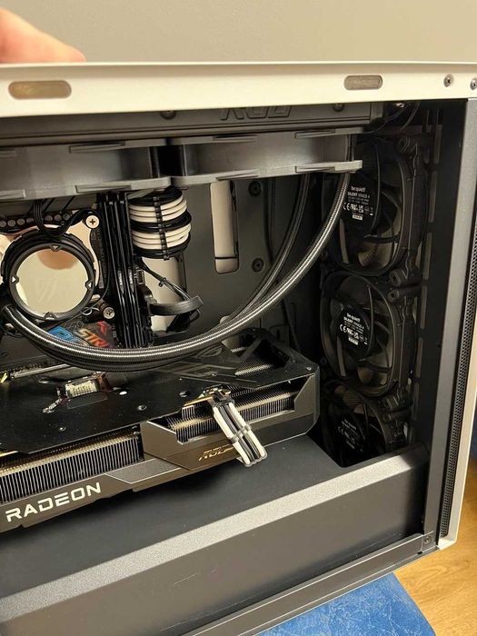 Продам свій комп — i7 13700 / RX 6650 XT / DDR5 32GB